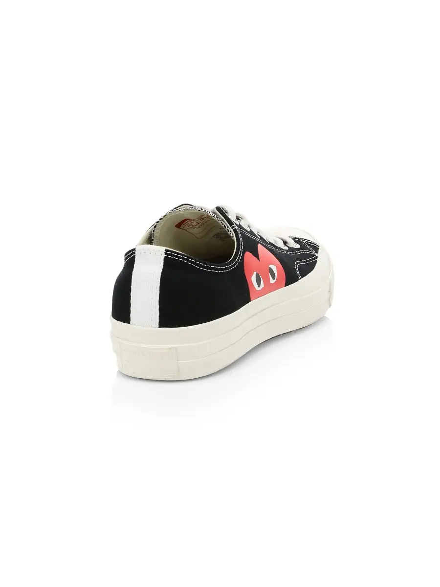 Comme des Garçons PLAY Unisex CdG PLAY x Converse Men's Chuck Taylor All Star One Heart Low-Top Sneakers - Beige | Thumbnail 2