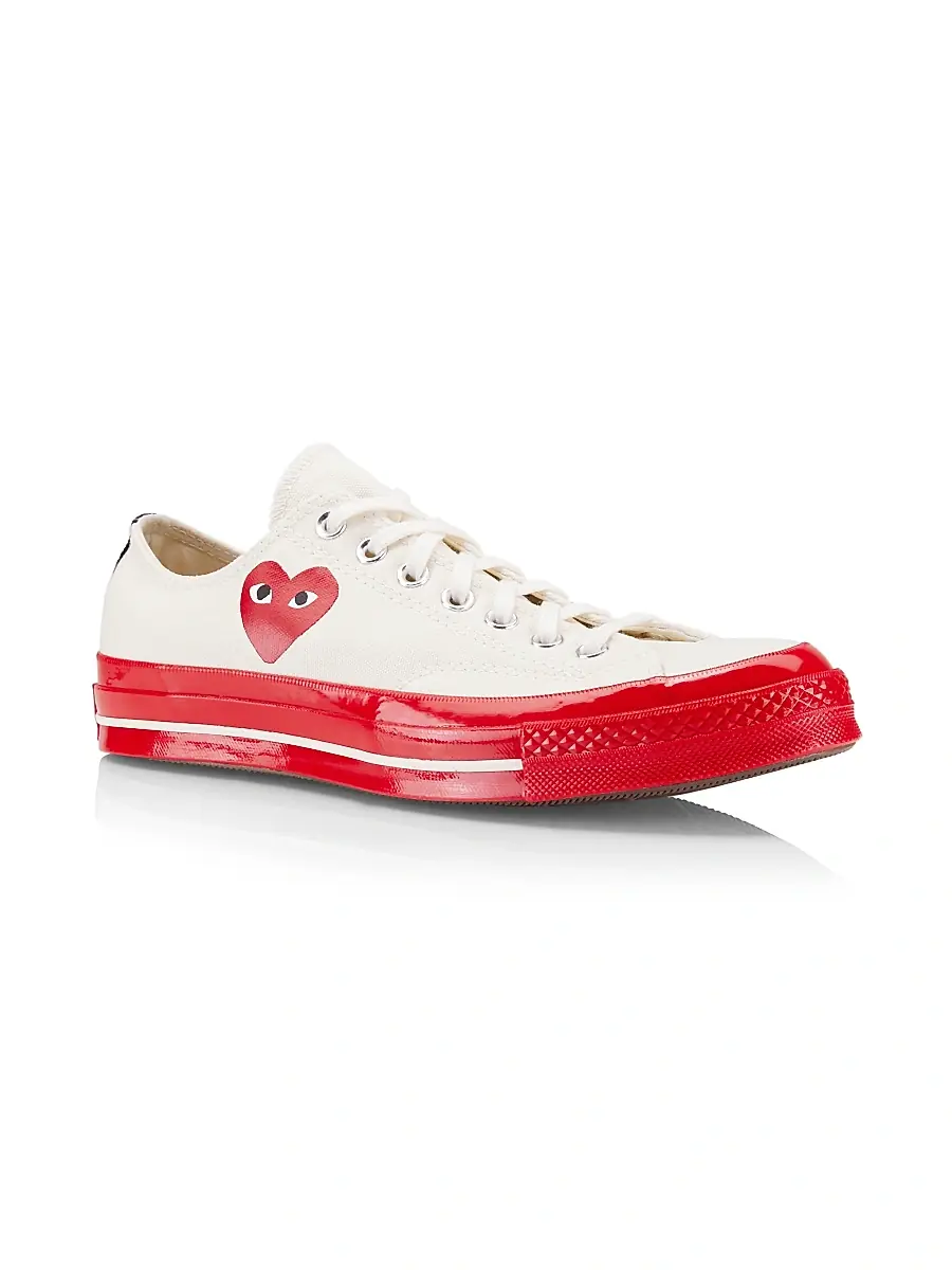 Comme des Garçons PLAY Men's CdG PLAY x Converse Chuck 70 Low-Top Sneakers - Off White | Thumbnail 2 Comme des Garçons PLAY Men's CdG PLAY x Converse Chuck 70 Low-Top Sneakers - Off White | Thumbnail 2