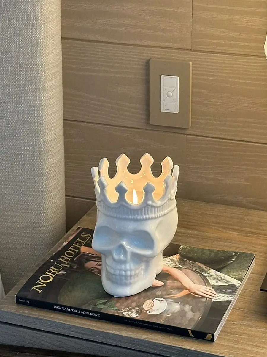 Thompson Ferrier Louise Skull Candle | Thumbnail 6 Thompson Ferrier Louise Skull Candle | Thumbnail 6