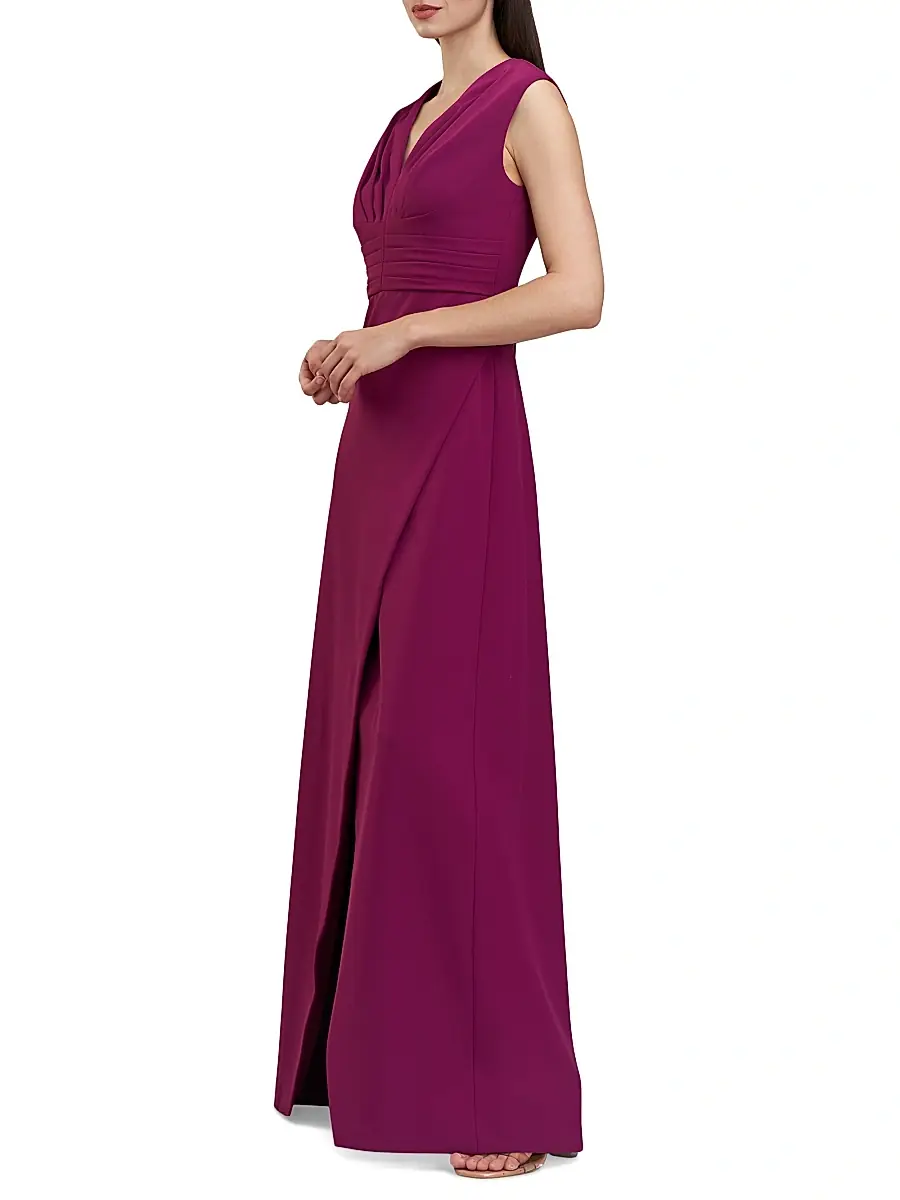 Kay Unger Women's Melora Crepe V-Neck Gown - Boy'senberry | Thumbnail 4 Kay Unger Women's Melora Crepe V-Neck Gown - Boy'senberry | Thumbnail 4