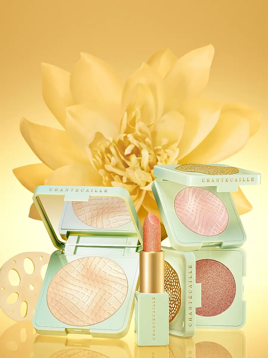 Chantecaille Women's Lotus Blossom Radiant Blush - Lotus Blossom | Thumbnail 4 Chantecaille Women's Lotus Blossom Radiant Blush - Lotus Blossom | Thumbnail 4