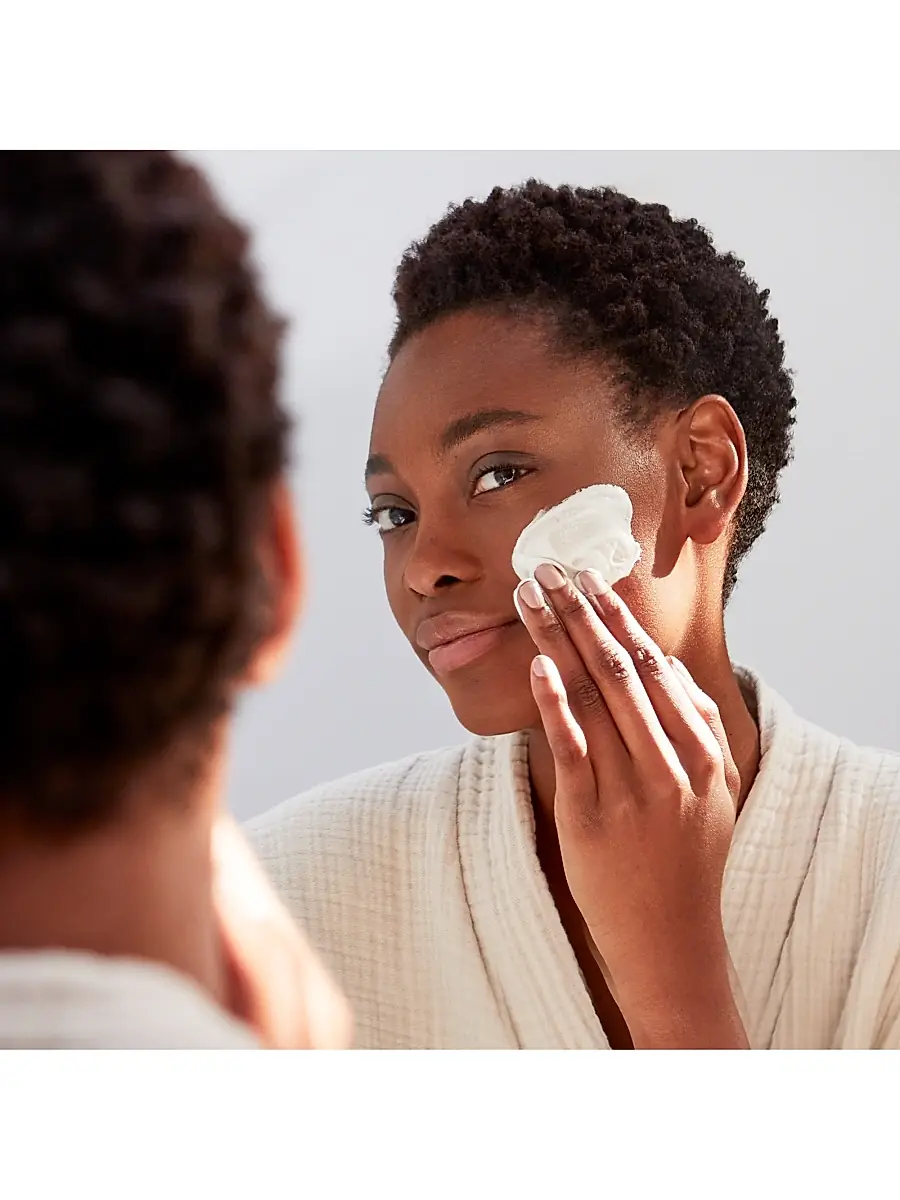 CLÉ DE PEAU BEAUTÉ Women's Softening Cleansing Foam | Thumbnail 2 CLÉ DE PEAU BEAUTÉ Women's Softening Cleansing Foam | Thumbnail 2