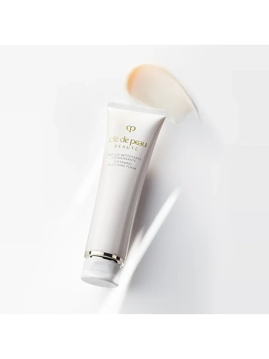 CLÉ DE PEAU BEAUTÉ Women's Softening Cleansing Foam | Thumbnail 5 CLÉ DE PEAU BEAUTÉ Women's Softening Cleansing Foam | Thumbnail 5