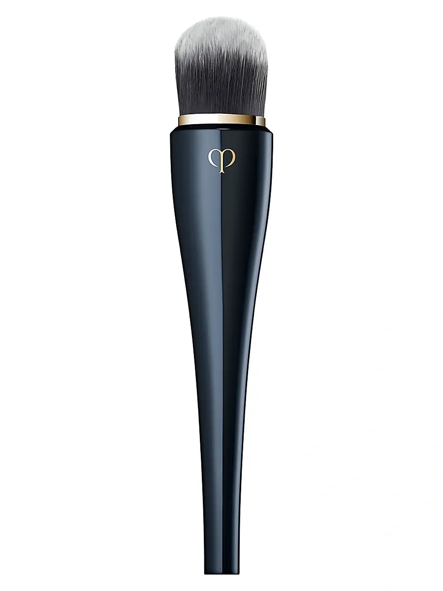 CLÉ DE PEAU BEAUTÉ Women's Light Coverage Foundation Brush