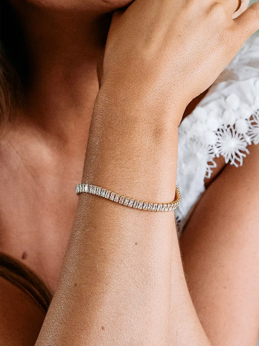 brook & york Women's Priya 14K-Gold Vermeil & Cubic Zirconia Tennis Bracelet - Gold | Image 1 brook & york Women's Priya 14K-Gold Vermeil & Cubic Zirconia Tennis Bracelet - Gold | Image 1