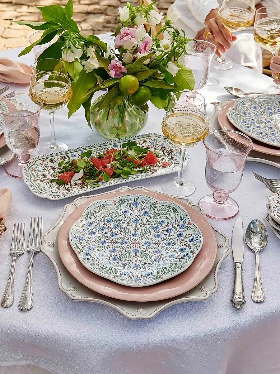 Juliska Berry & Thread 20-Piece Plate Setting | Thumbnail 5 Juliska Berry & Thread 20-Piece Plate Setting | Thumbnail 5
