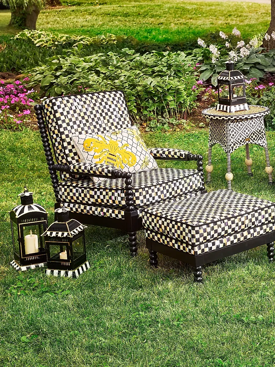 MacKenzie-Childs Queen Bee Outdoor Lumbar Pillow | Thumbnail 4 MacKenzie-Childs Queen Bee Outdoor Lumbar Pillow | Thumbnail 4