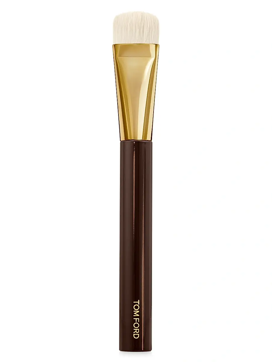 Tom Ford Women's Shade and Illuminate Makeup Brush 04