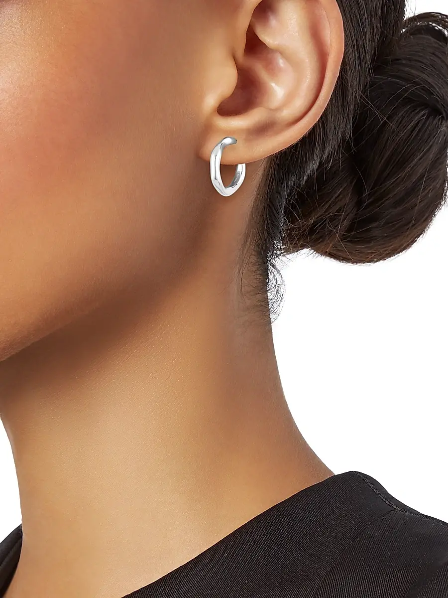 Ippolita Women's Classico Squiggle Mini Silver Hoop Earrings | Thumbnail 2 Ippolita Women's Classico Squiggle Mini Silver Hoop Earrings | Thumbnail 2