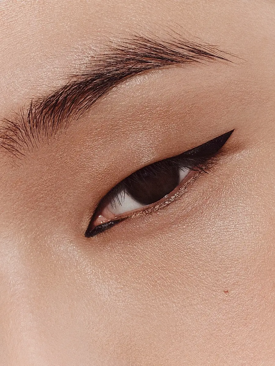 HERMÈS Women's Trait d'Hermès Precision Eyeliner | Thumbnail 6 HERMÈS Women's Trait d'Hermès Precision Eyeliner | Thumbnail 6
