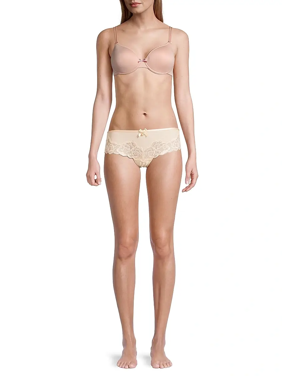 Chantelle Women's Basic Invisible Bra | Thumbnail 2