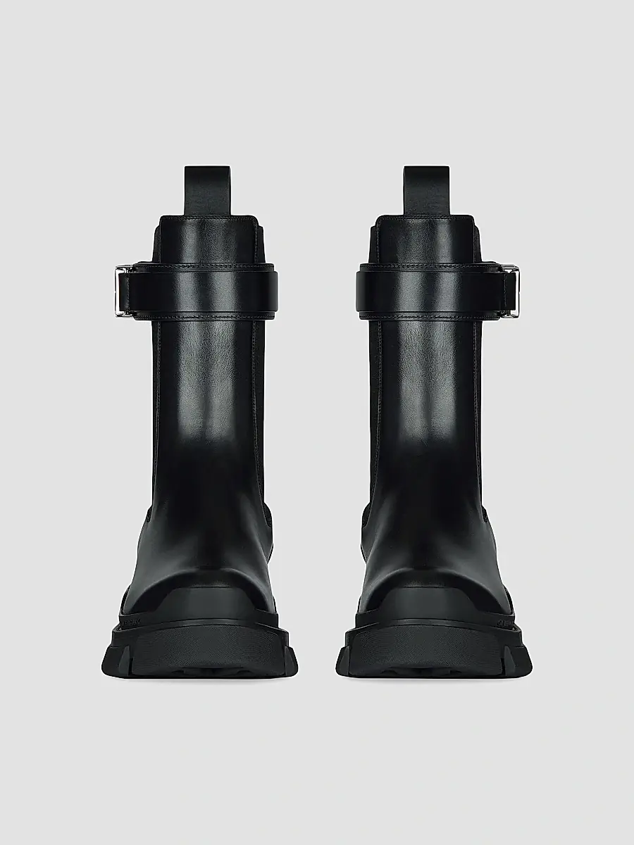 Givenchy Women's Terra Leather Chelsea Boots | Thumbnail 2 Givenchy Women's Terra Leather Chelsea Boots | Thumbnail 2