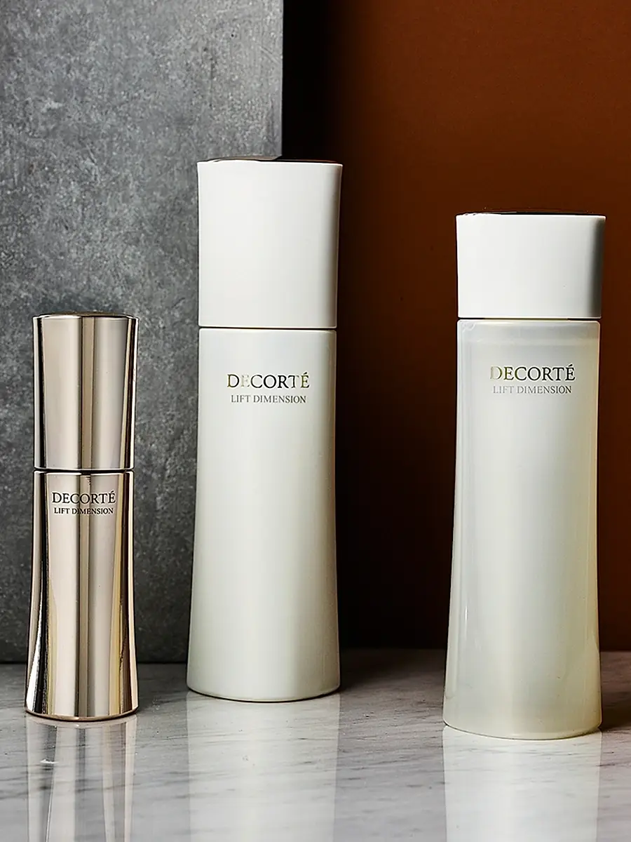 Decorté Women's New Lift Dimension Replenish + Firm Lotion ER | Thumbnail 3