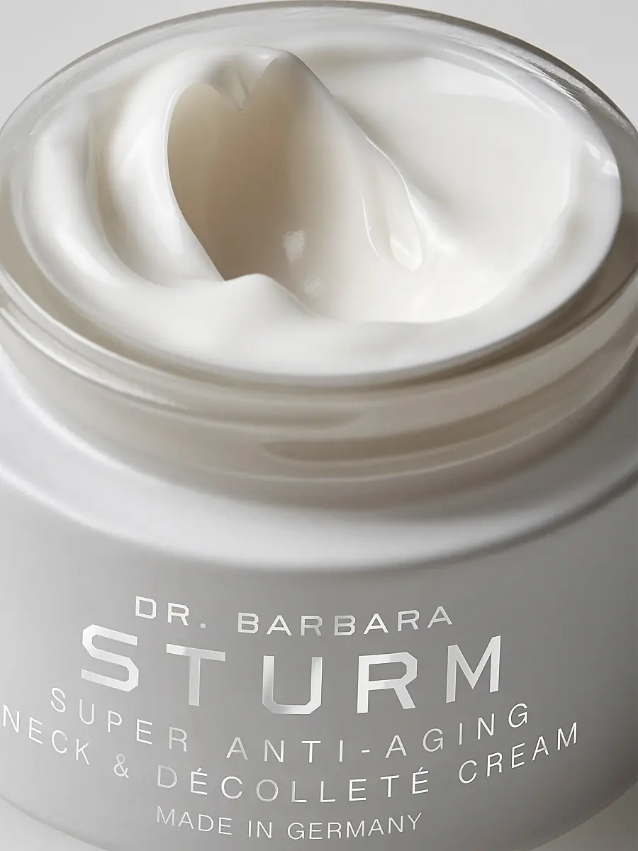 Dr. Barbara Sturm Women's Super Anti-Aging Neck & Décolleté Cream | Thumbnail 5 Dr. Barbara Sturm Women's Super Anti-Aging Neck & Décolleté Cream | Thumbnail 5