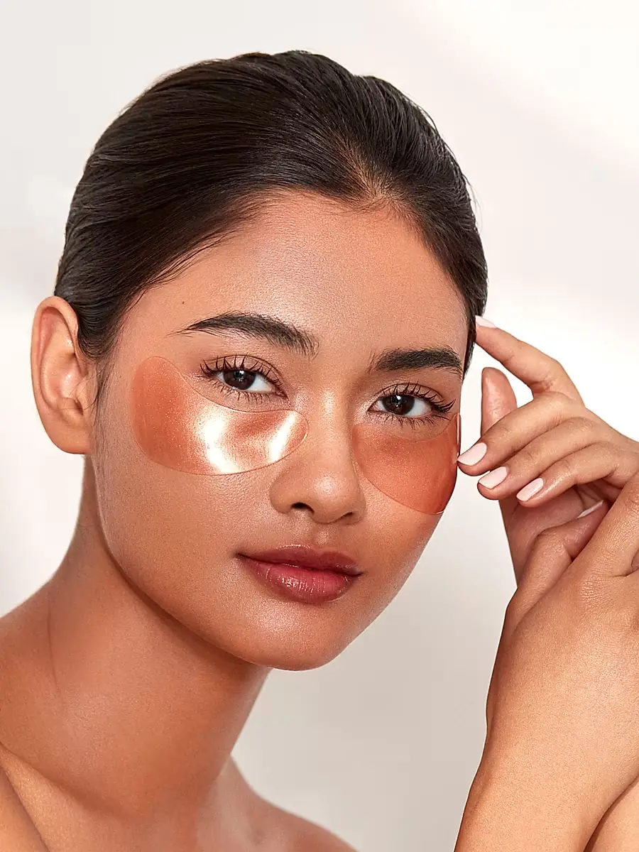 111SKIN Rose Gold Illuminating 8-Piece Eye Mask Set | Thumbnail 3 111SKIN Rose Gold Illuminating 8-Piece Eye Mask Set | Thumbnail 3