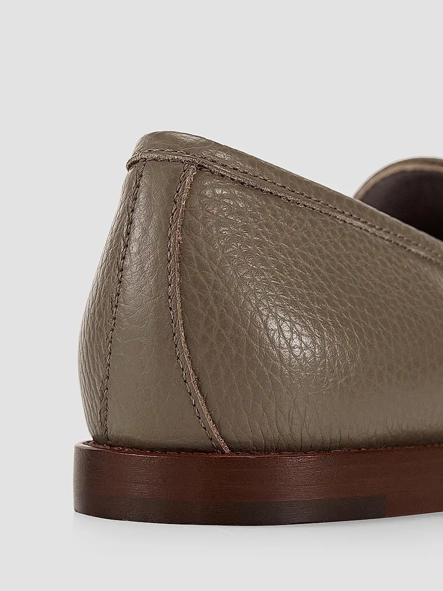 Manolo Blahnik Women's Perrita Leather Loafers | Thumbnail 6 Manolo Blahnik Women's Perrita Leather Loafers | Thumbnail 6