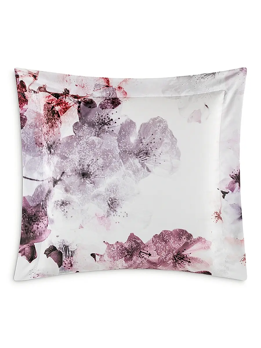 Togas Wilma Duvet Cover & Sham Collection - Violet White | Thumbnail 6 Togas Wilma Duvet Cover & Sham Collection - Violet White | Thumbnail 6