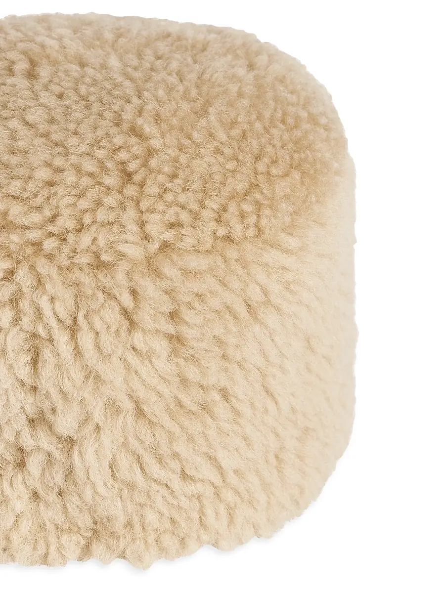 Toteme Women's Shearling Pillbox Hat - Butter | Thumbnail 2 Toteme Women's Shearling Pillbox Hat - Butter | Thumbnail 2