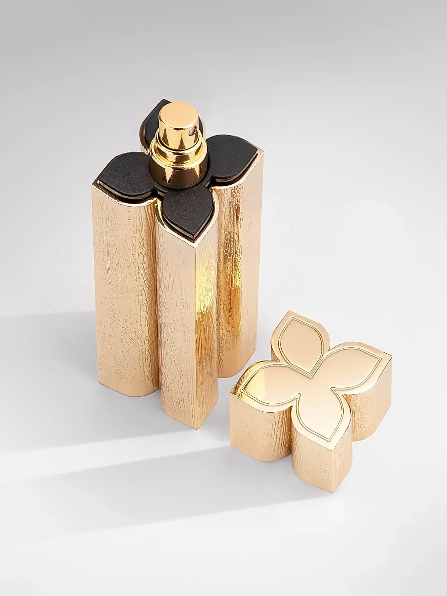 Fragrance Du Bois Coffret De Voyage Fragrance Set | Thumbnail 4 Fragrance Du Bois Coffret De Voyage Fragrance Set | Thumbnail 4