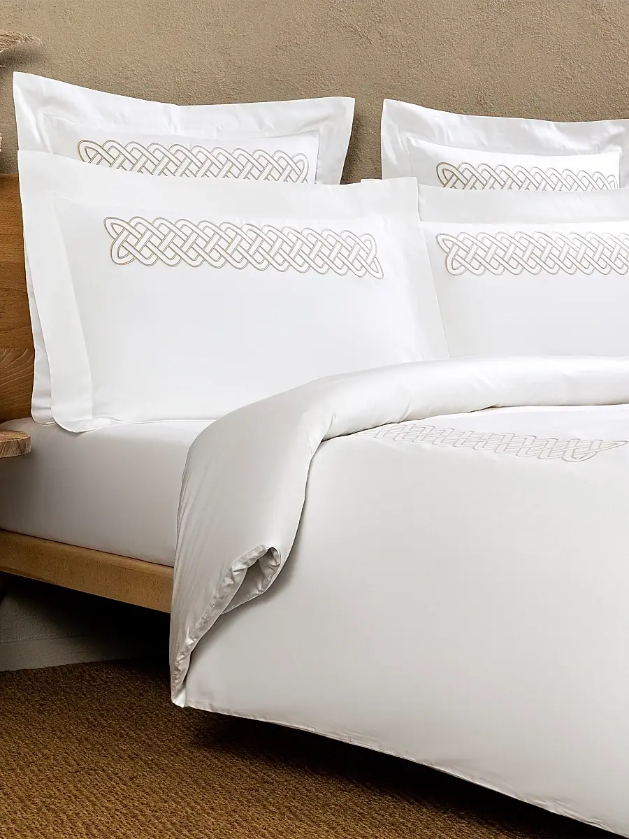 Frette Intreccio Embroidery Duvet Cover | Thumbnail 4 Frette Intreccio Embroidery Duvet Cover | Thumbnail 4