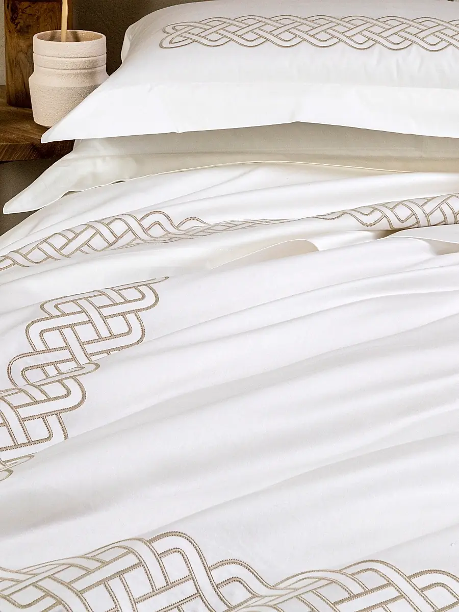 Frette Intreccio Embroidery Duvet Cover | Thumbnail 5 Frette Intreccio Embroidery Duvet Cover | Thumbnail 5