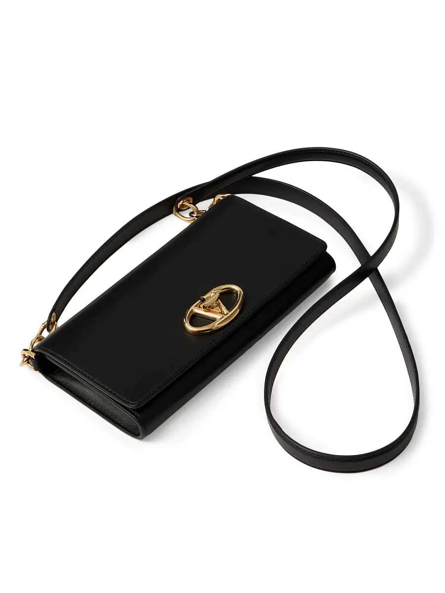 Valentino Garavani Women's VLogo The Bold Edition Wallet with Shoulder Strap - Black | Thumbnail 4 Valentino Garavani Women's VLogo The Bold Edition Wallet with Shoulder Strap - Black | Thumbnail 4