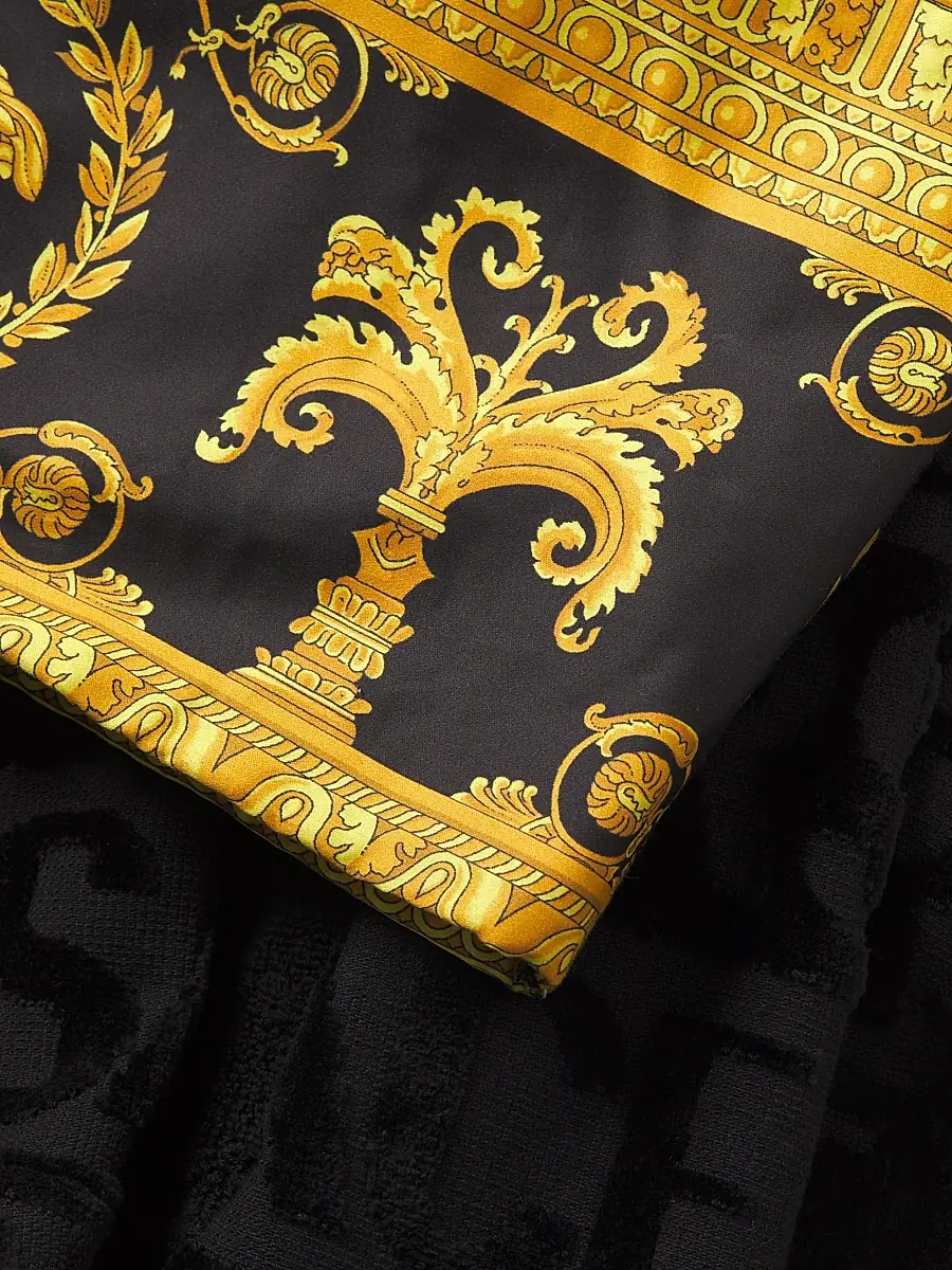 Versace Women's Monogram Bathrobe | Thumbnail 6 Versace Women's Monogram Bathrobe | Thumbnail 6