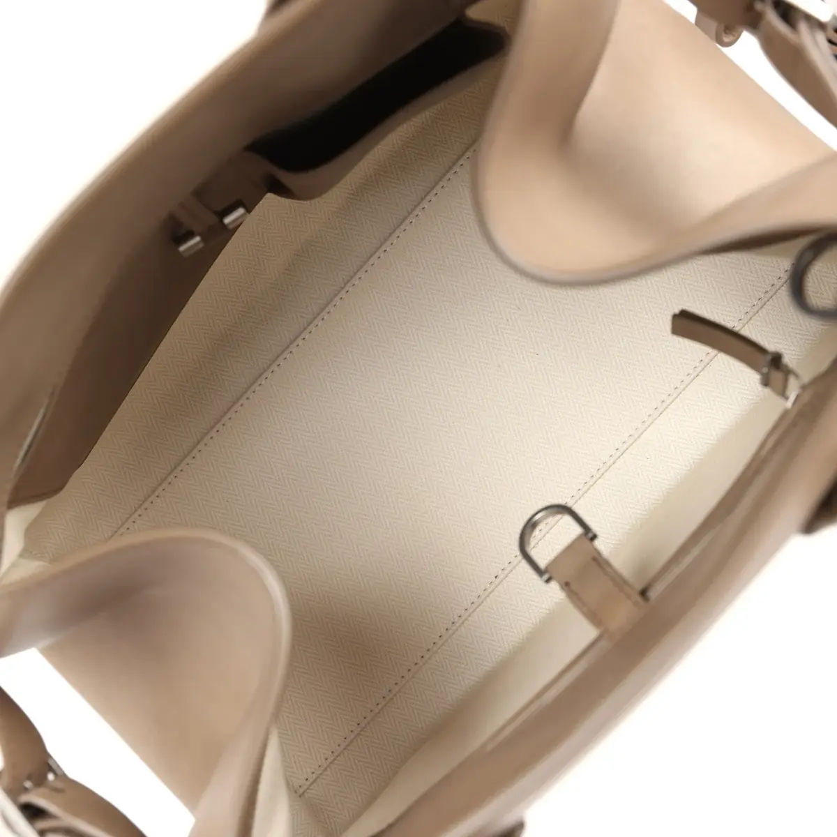 The Row The Row Soft Margaux 12 Bag Mouse Grey Saddle Leather Silver Hardware | Thumbnail 9 The Row The Row Soft Margaux 12 Bag Mouse Grey Saddle Leather Silver Hardware | Thumbnail 9