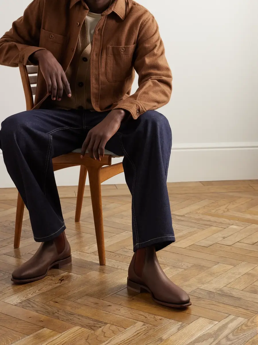 R.M. Williams Classic Craftsman Leather Chelsea Boots - Men | Thumbnail 2