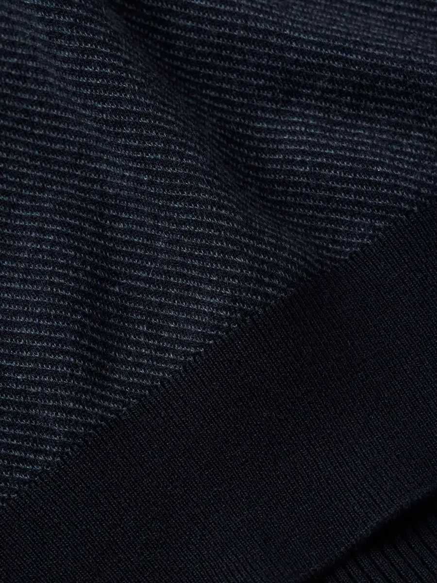 Loro Piana Roadster Striped Cashmere Half-Zip Sweater - Men | Thumbnail 5 Loro Piana Roadster Striped Cashmere Half-Zip Sweater - Men | Thumbnail 5