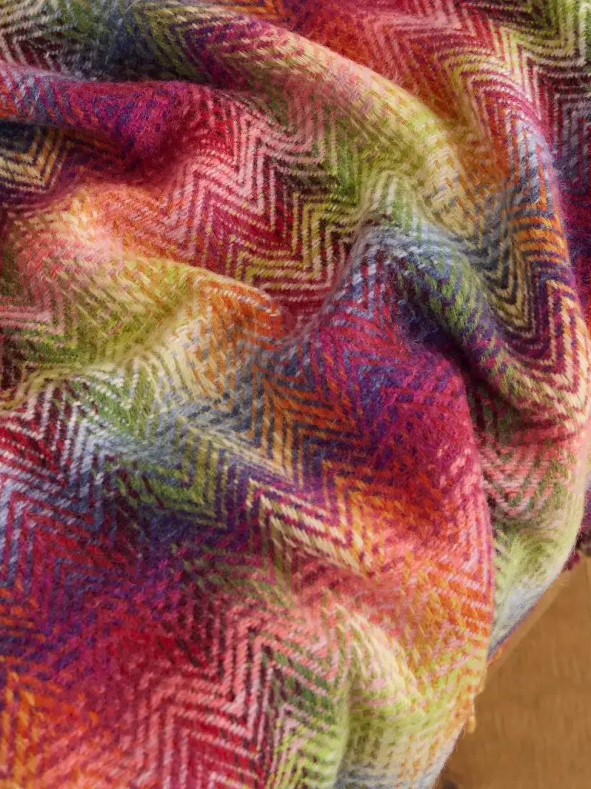 Missoni Home Montgomery Fringed Striped Recycled Wool-blend Throw | Thumbnail 3 Missoni Home Montgomery Fringed Striped Recycled Wool-blend Throw | Thumbnail 3