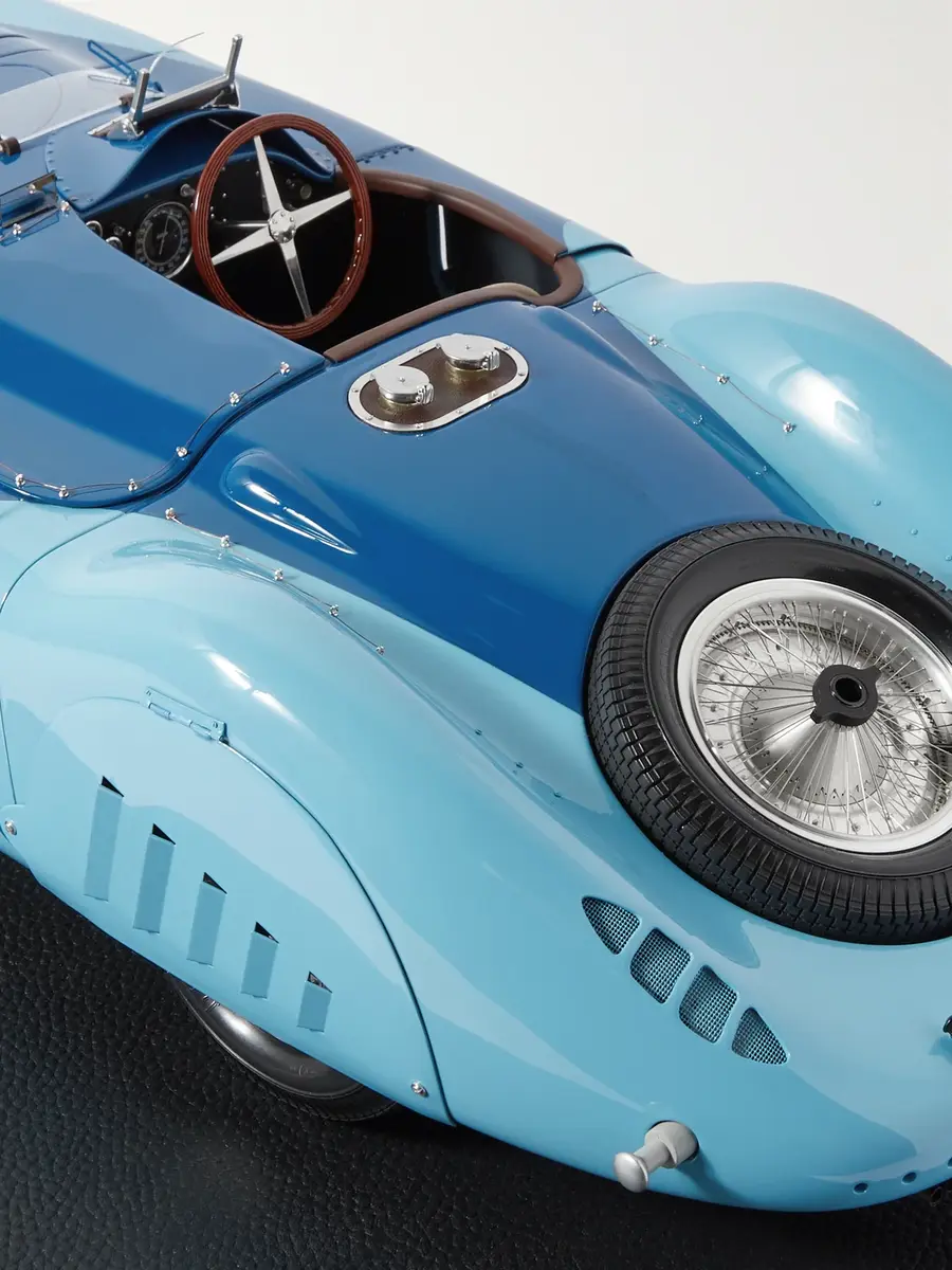 Amalgam Collection Bugatti Type 57G Tank 1.8 Model Car - Men | Thumbnail 2