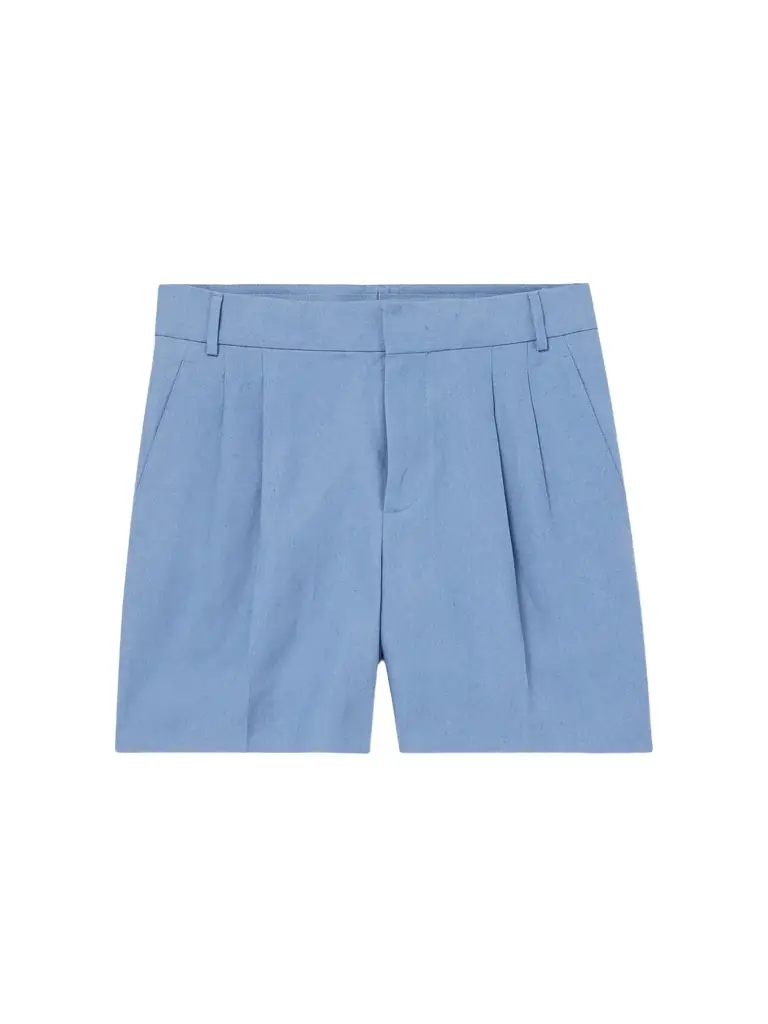 Loro Piana Straight-Leg Pleated Linen Bermuda Shortsen | Image 1 Loro Piana Straight-Leg Pleated Linen Bermuda Shortsen | Image 1