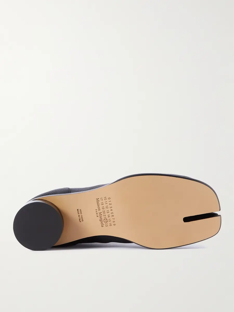 Maison Margiela Tabi Split-Toe Full-Grain Leather Chelsea Boots - Men | Thumbnail 3 Maison Margiela Tabi Split-Toe Full-Grain Leather Chelsea Boots - Men | Thumbnail 3