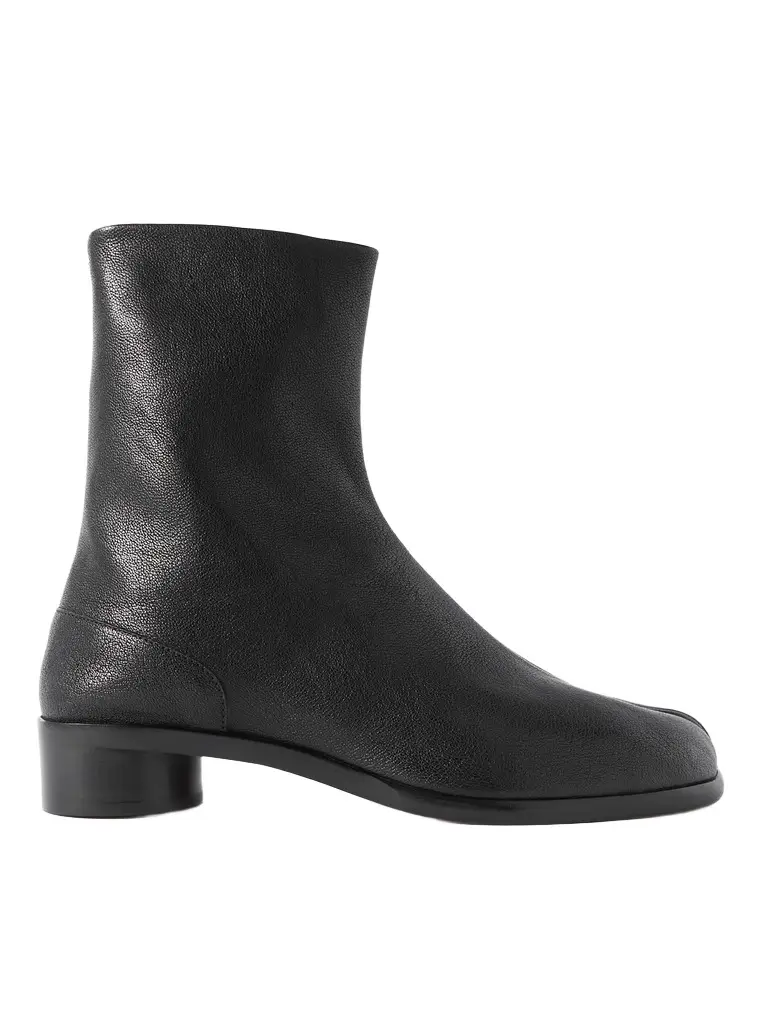 Maison Margiela Tabi Split-Toe Full-Grain Leather Chelsea Boots - Men