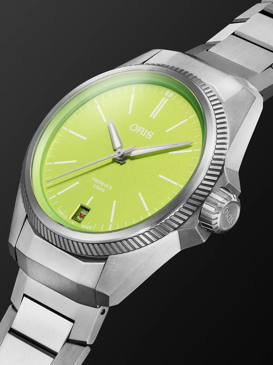 ORIS The Muppets ProPilot X Kermit Limited Edition Titanium Watch, Ref. 01 400 7778 7157-Set - Men | Thumbnail 3
