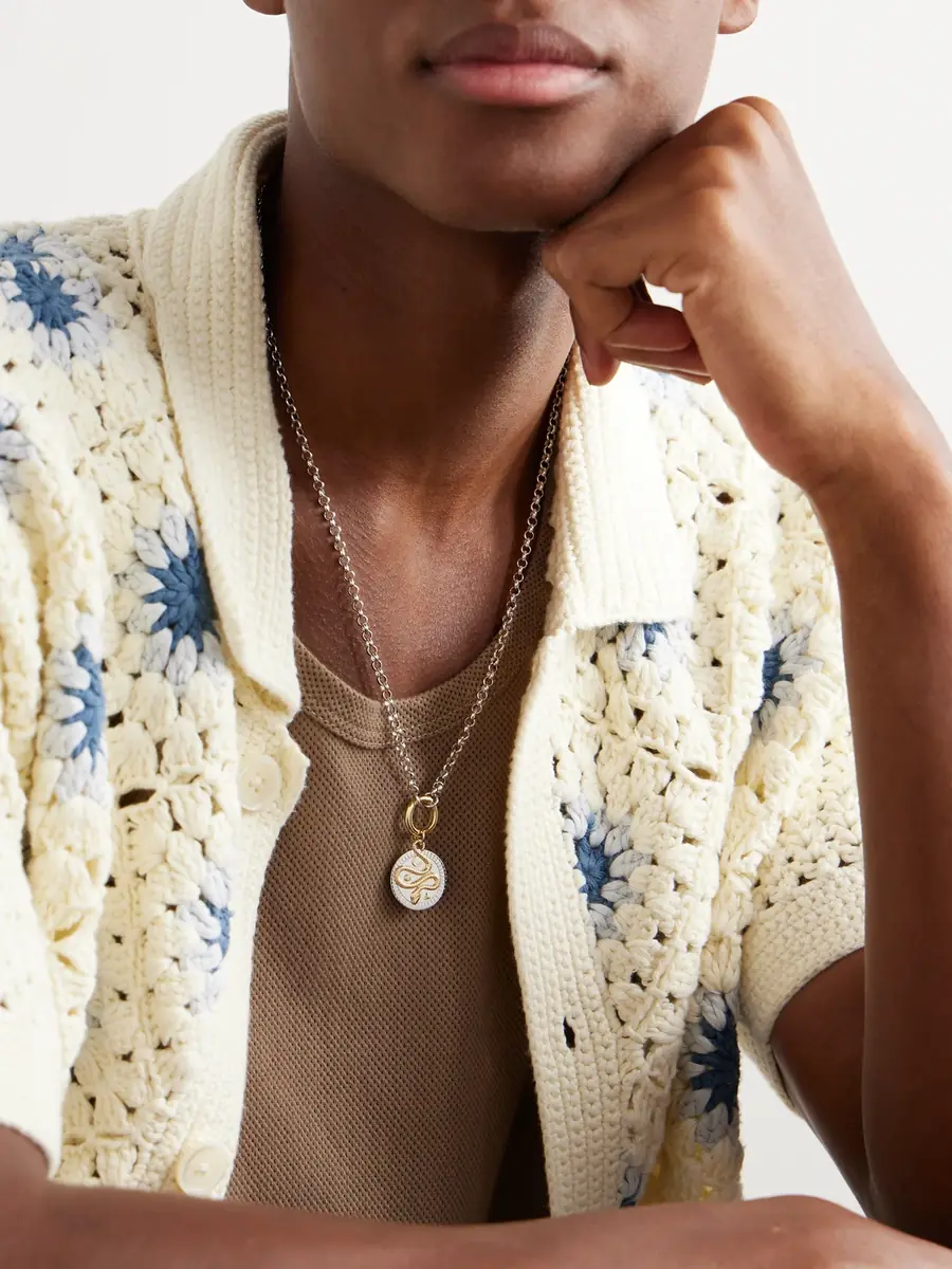 Foundrae Wholeness 18-Karat Yellow and White Gold Diamond Pendant Necklace - Men | Thumbnail 2 Foundrae Wholeness 18-Karat Yellow and White Gold Diamond Pendant Necklace - Men | Thumbnail 2