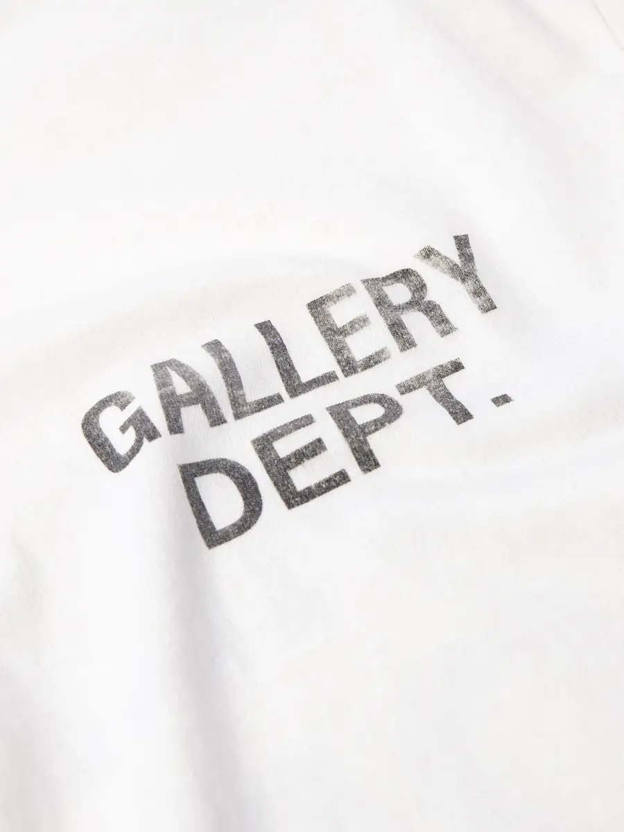 Gallery Dept. Vintage Souvenir Logo-Print Cotton-Jersey T-Shirt - Men | Thumbnail 4 Gallery Dept. Vintage Souvenir Logo-Print Cotton-Jersey T-Shirt - Men | Thumbnail 4