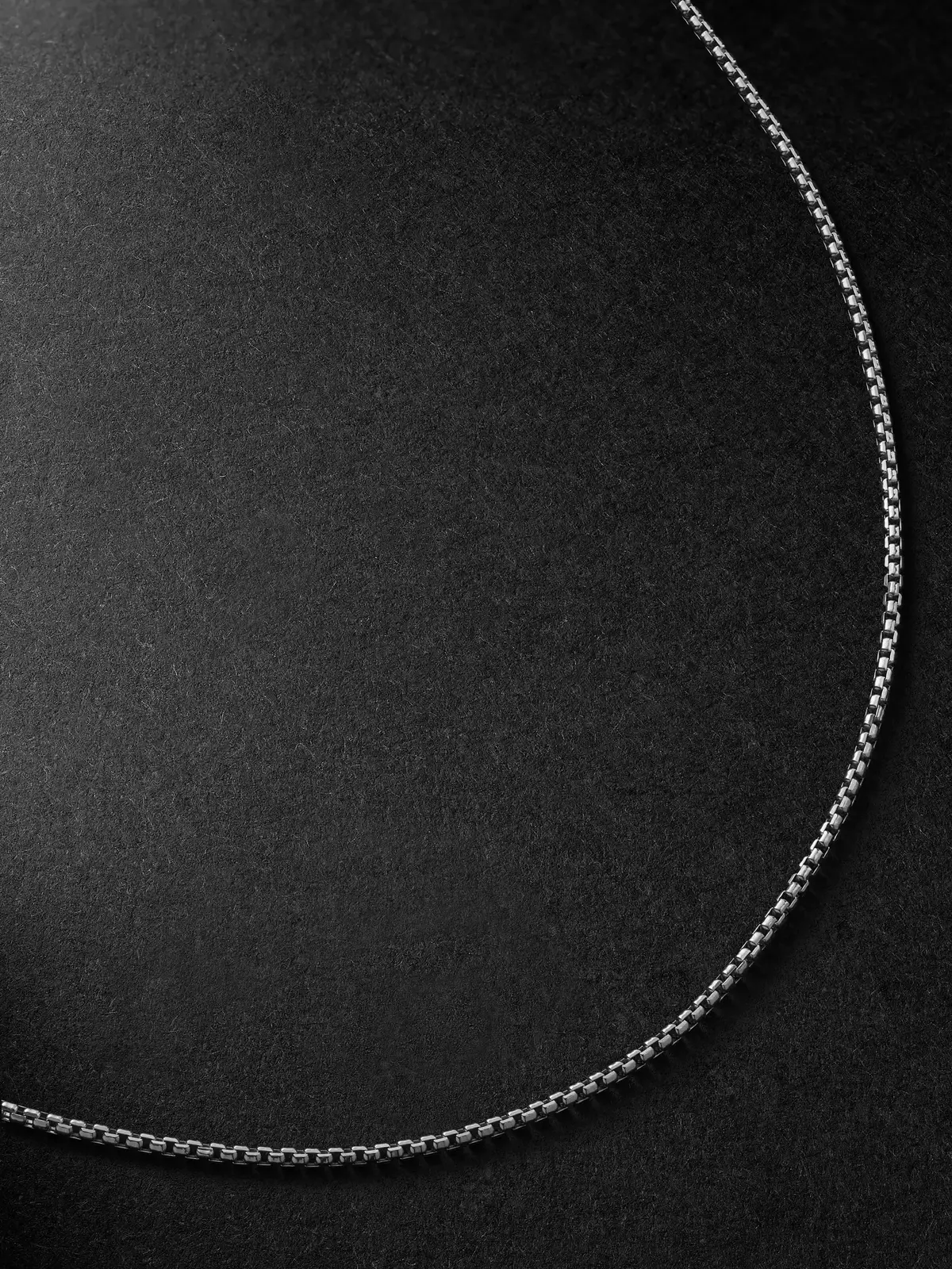 20-inch 14-Karat White Gold Box Chain Necklace - Men 20-inch 14-Karat White Gold Box Chain Necklace - Men