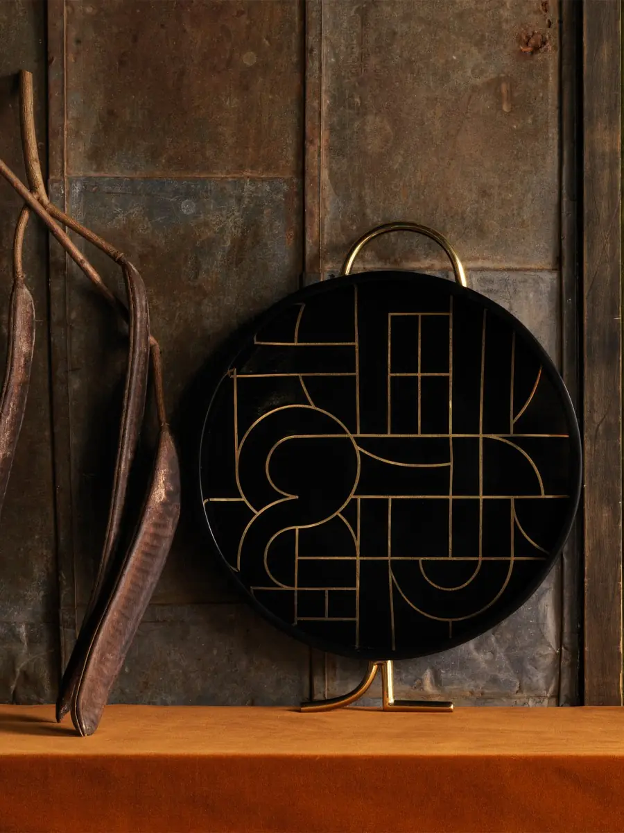 L'Objet Kelly Behun Circuit Round Tray | Image 1 L'Objet Kelly Behun Circuit Round Tray | Image 1