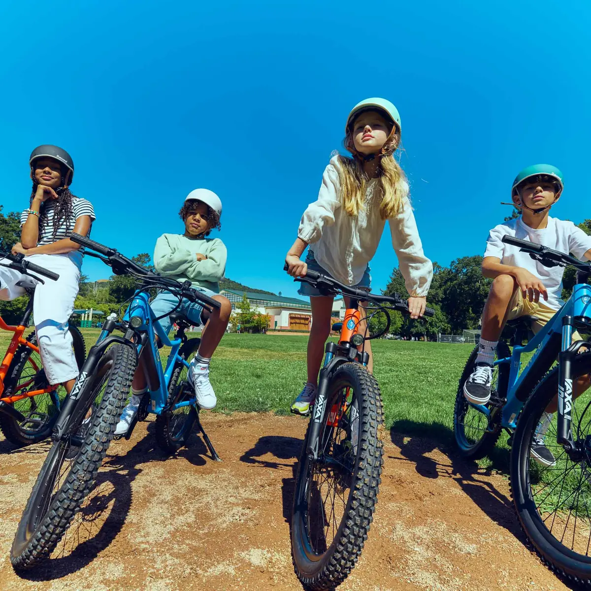 Bluejay New Bluejay WILD - Electric Blue Kids Electric Bike | Thumbnail 3 Bluejay New Bluejay WILD - Electric Blue Kids Electric Bike | Thumbnail 3