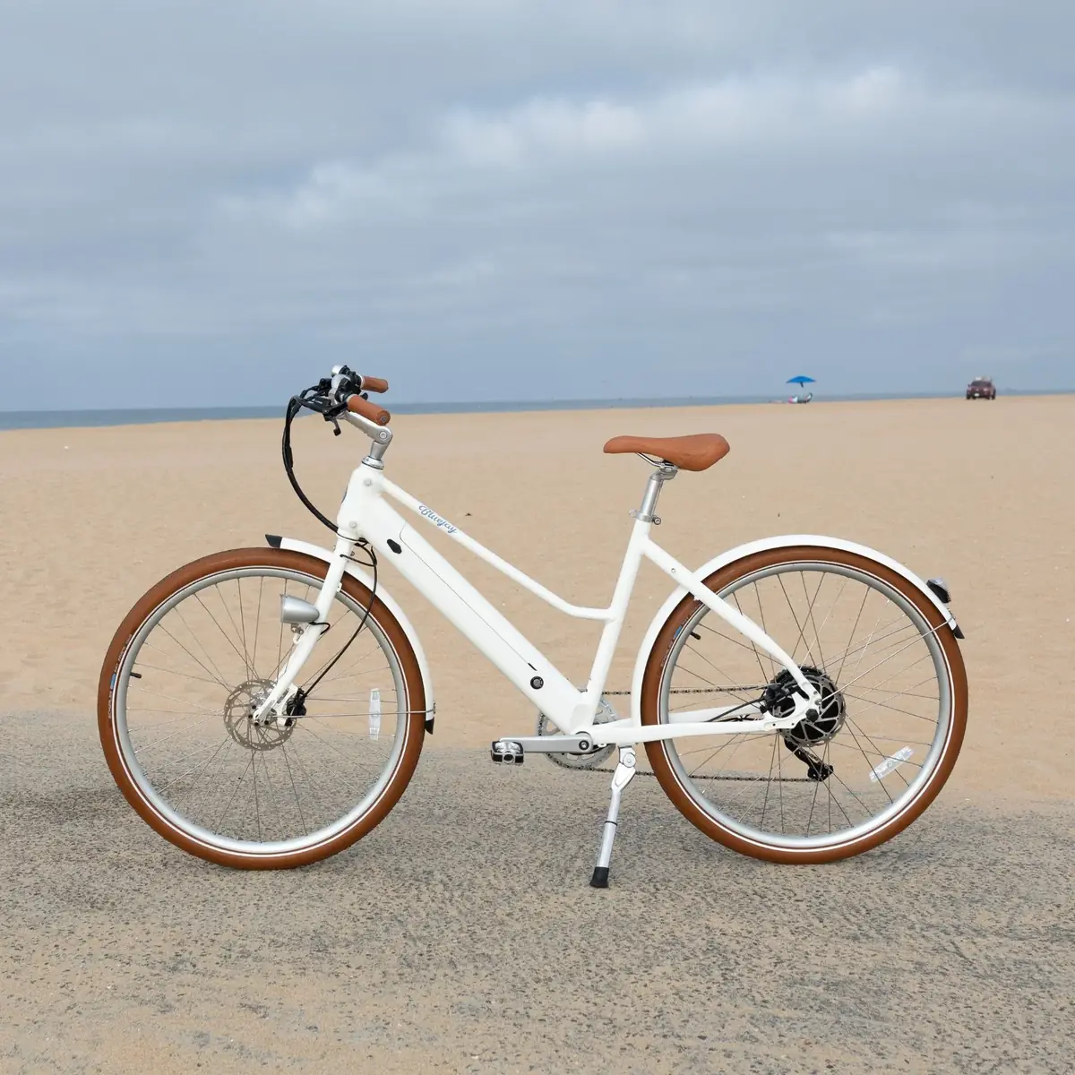Bluejay NEW! Bluejay Premiere Lite - Modern White Electric Bike | Thumbnail 3 Bluejay NEW! Bluejay Premiere Lite - Modern White Electric Bike | Thumbnail 3