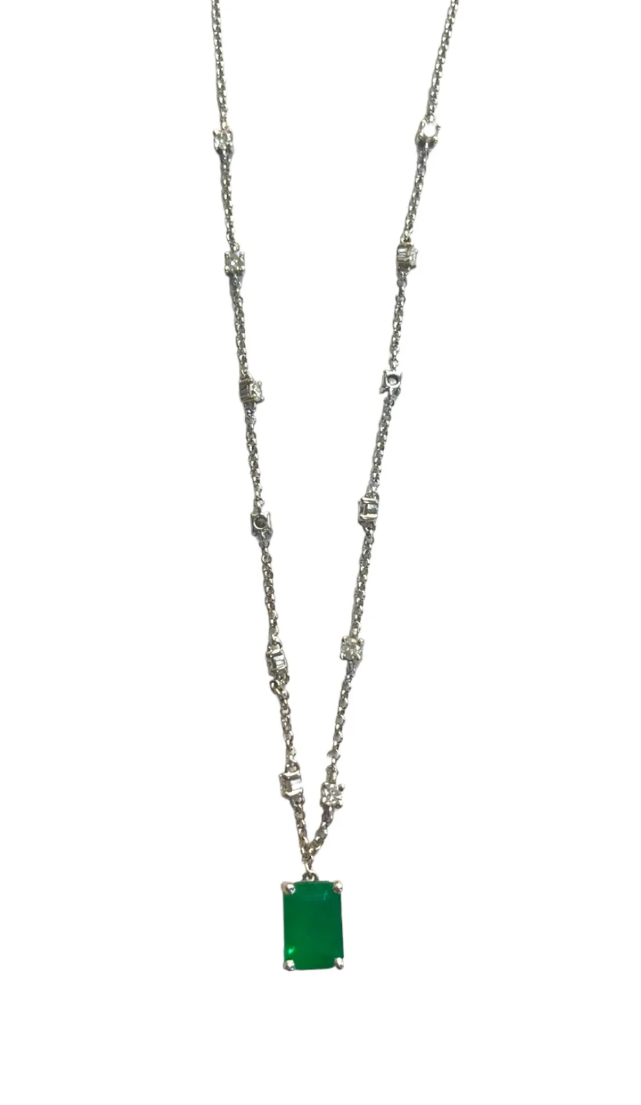 1.15cts Emerald Pendand Diamond 18K Gold Necklace 1.15cts Emerald Pendand Diamond 18K Gold Necklace