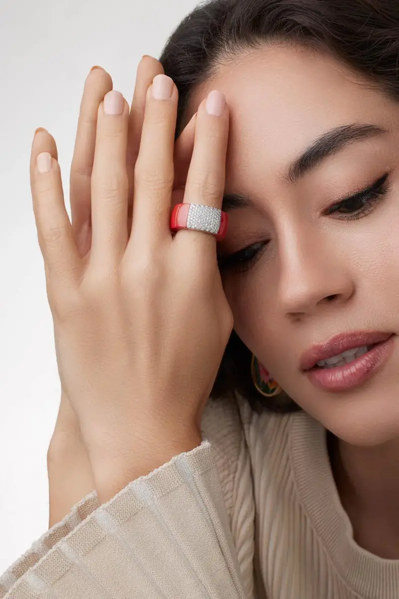 ROBERTO DEMEGLIO Red Ceramic Diamond Pave Domino Ring | Thumbnail 4
