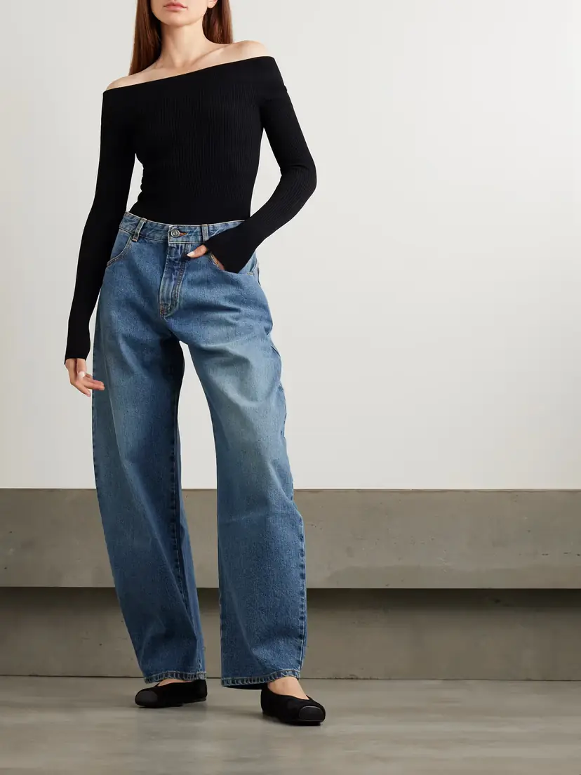 Alaïa Off-the-shoulder Ribbed-knit Bodysuit | Thumbnail 2 Alaïa Off-the-shoulder Ribbed-knit Bodysuit | Thumbnail 2
