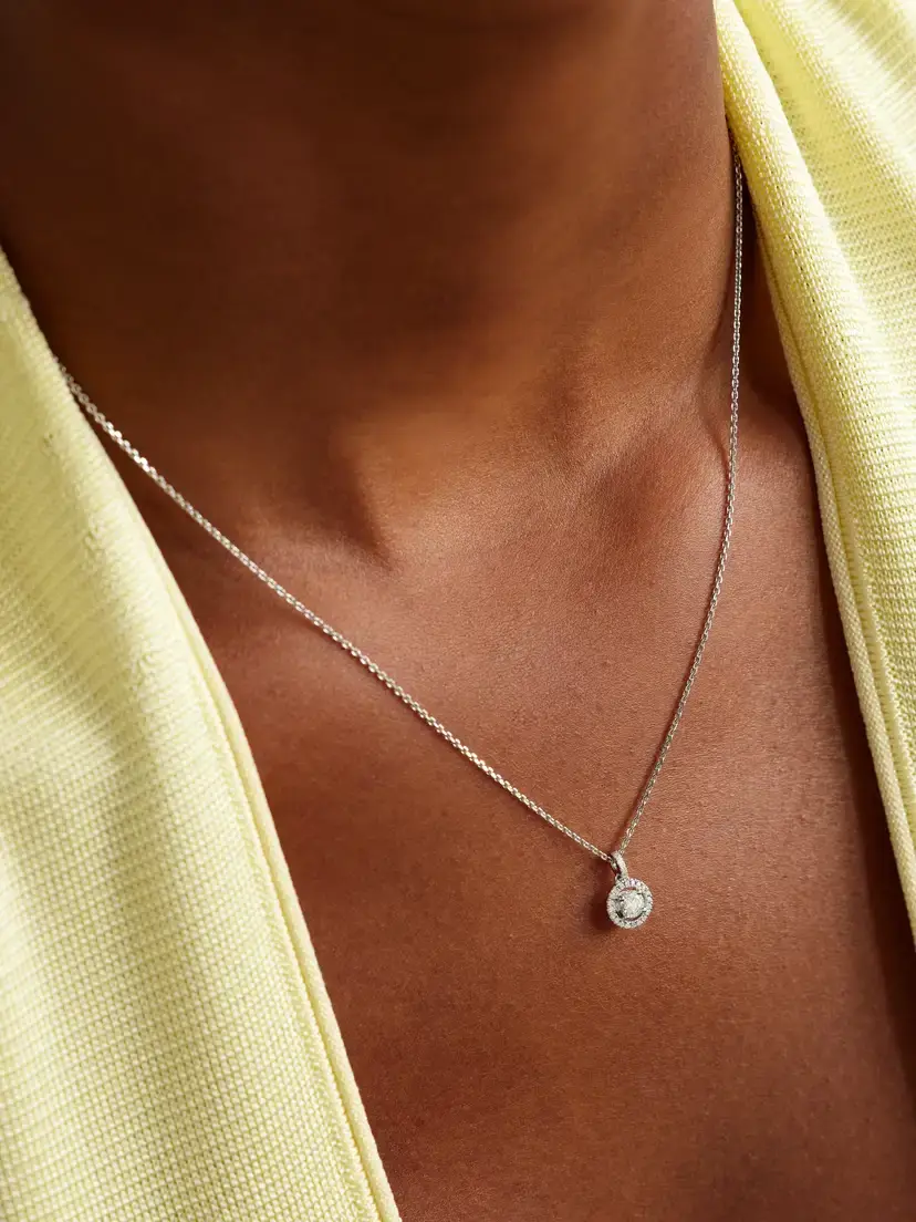 De Beers London Aura 18-karat White Gold Diamond Necklace | Thumbnail 2 De Beers London Aura 18-karat White Gold Diamond Necklace | Thumbnail 2