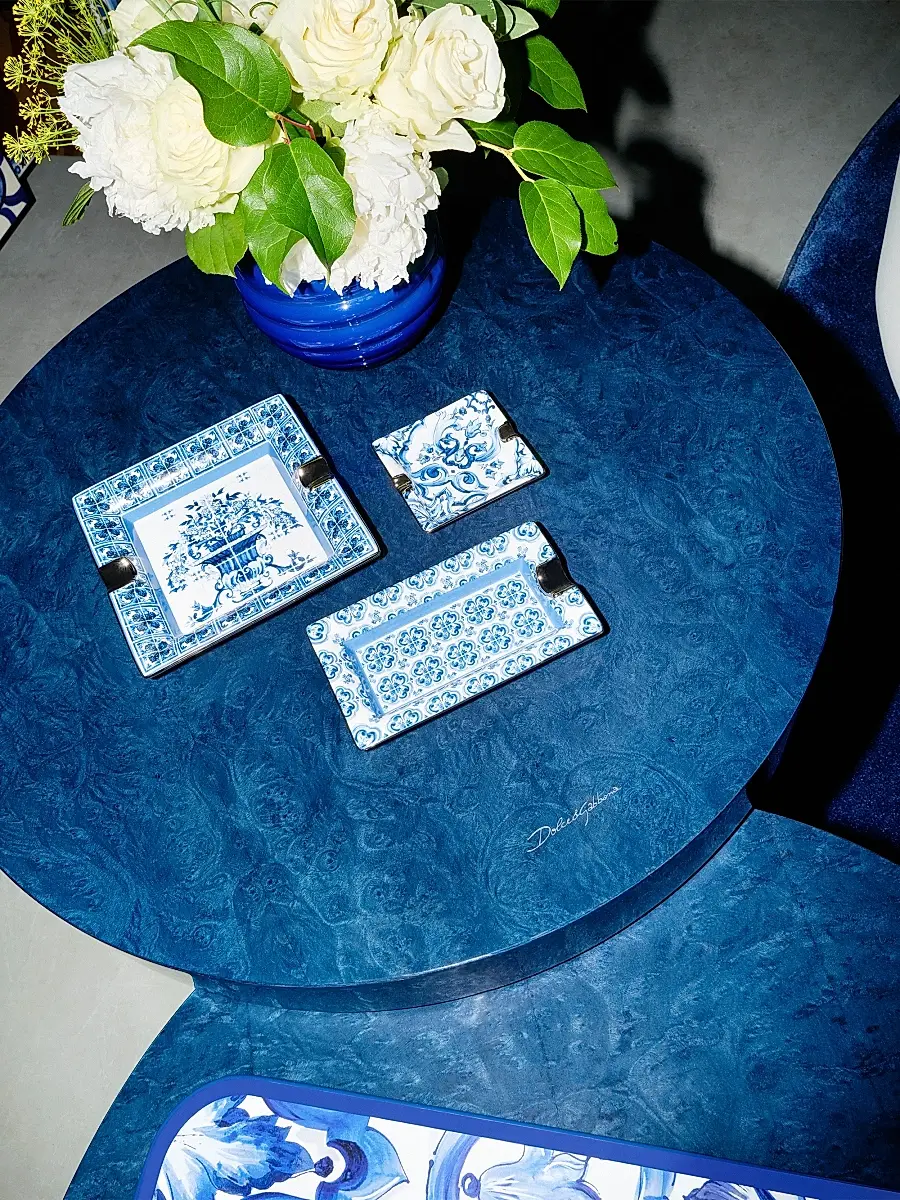 Dolce & Gabbana Blue Meditterano Rectangular Ashtray | Thumbnail 5 Dolce & Gabbana Blue Meditterano Rectangular Ashtray | Thumbnail 5