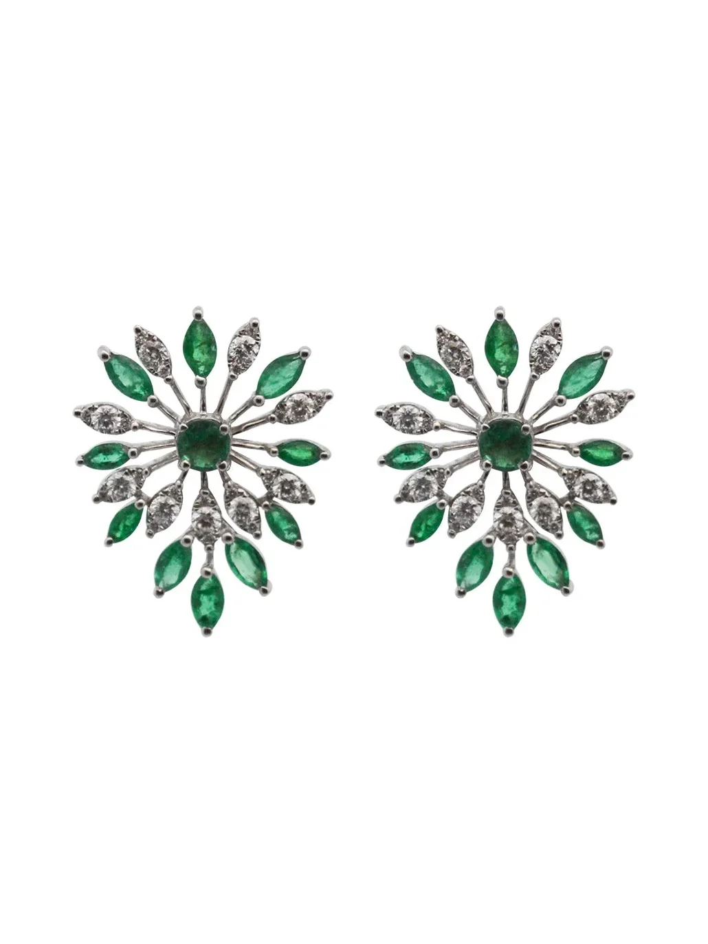 1.75ct Diamond Emerald 18K Gold Flower Earrings 1.75ct Diamond Emerald 18K Gold Flower Earrings