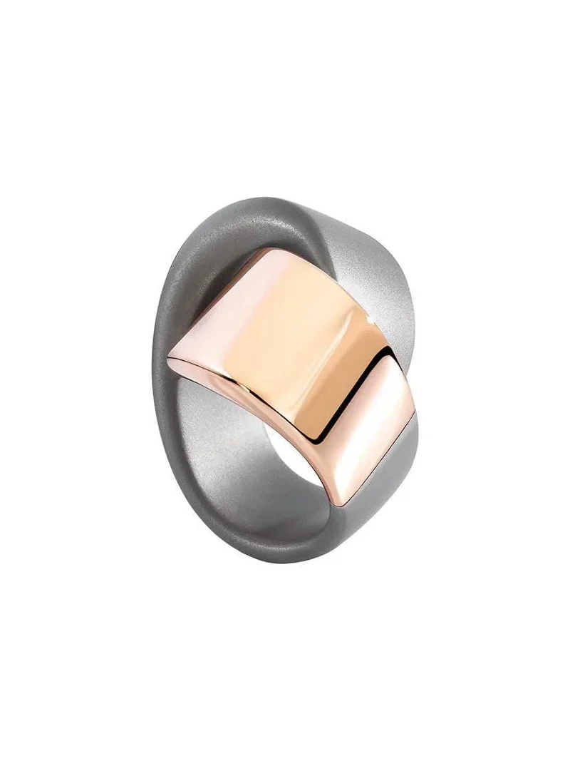 Vhernier Abbraccio Gold Titanium Ring