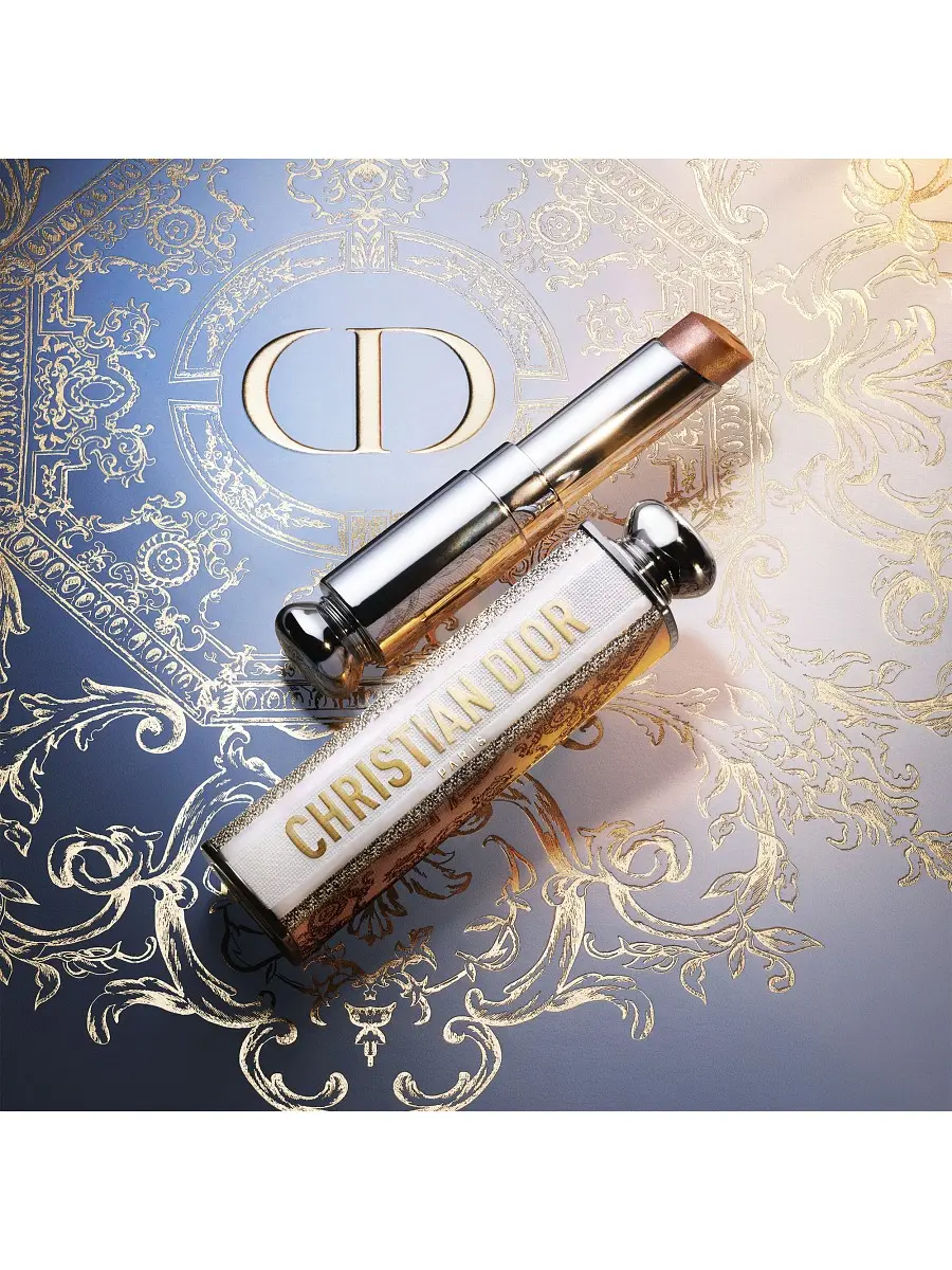 Dior Women's Addict Couture Case - Tuileries | Image 1 Dior Women's Addict Couture Case - Tuileries | Image 1